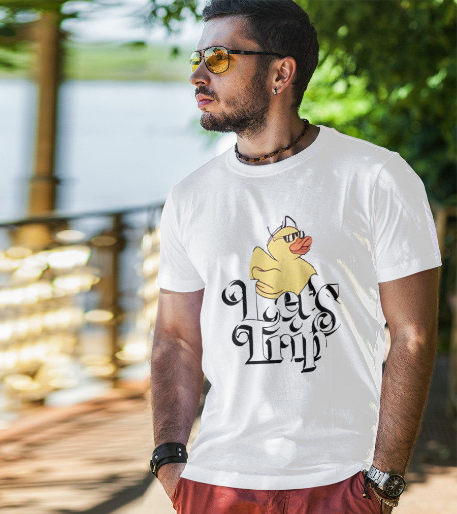 Duck Let's Trip Cool Hat Sunglasses T-Shirt