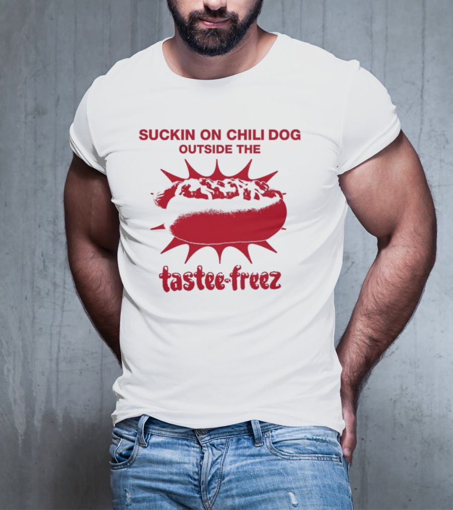 Sunshineskate Suckin On Chili Dog Outside The Tastee Freez Retro Vibes T-Shirt