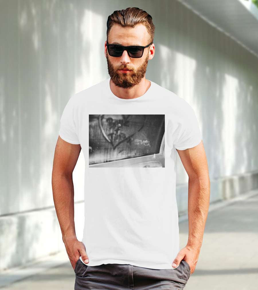 Bette Plus Tina 4Ever Heart Symbol Jennifer Beals T-Shirt