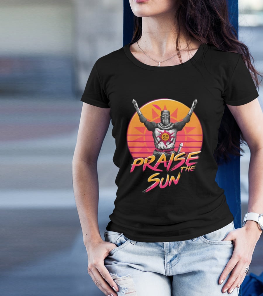 Praise The Sun Solaire Of Astora Dark Souls Knight Retro Sunset T-Shirt