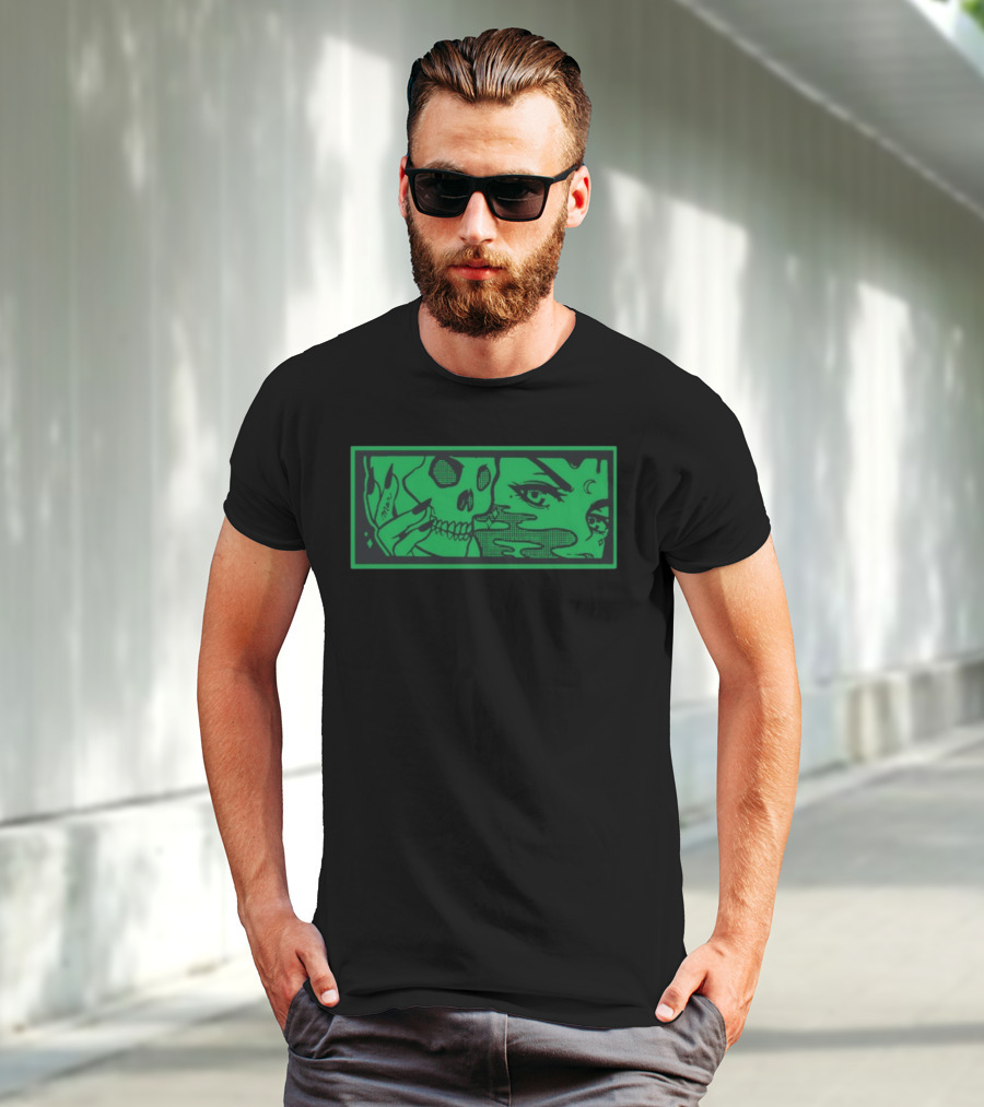Max Smoking Skull Art Green T-Shirt