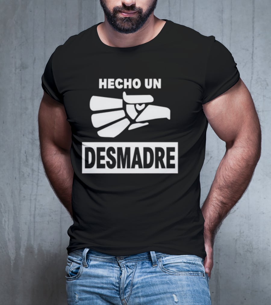 Hecho Un Desmadre Laura Martínez Aguila Mexicana Iconografía Expandida T-Shirt