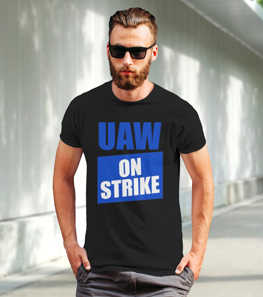 UAW On Strike Bold Blue Protest T-Shirt