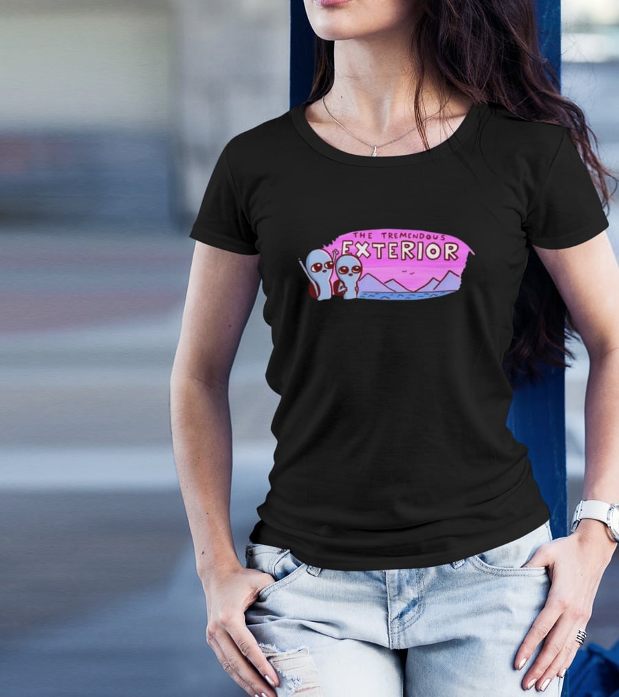 Strange Planet The Tremendous Exterior Alien Characters With Mountains And Pink Sky Scene T-Shirt