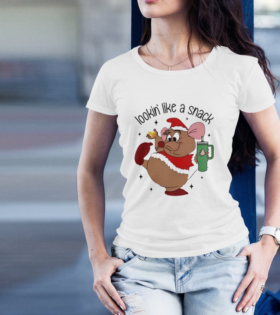 Lookin’ Like A Snack Santa Mouse Holiday Treat T-Shirt