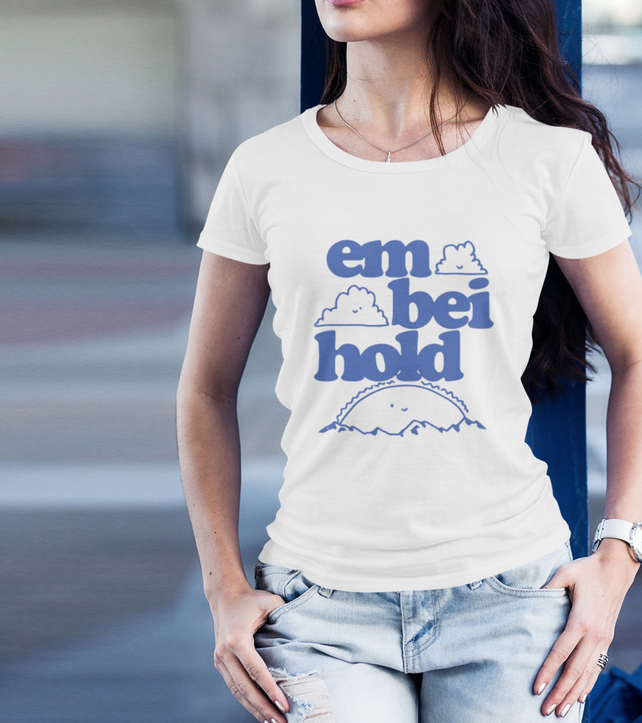 Embeihold Happy Clouds Em Beihold T-Shirt