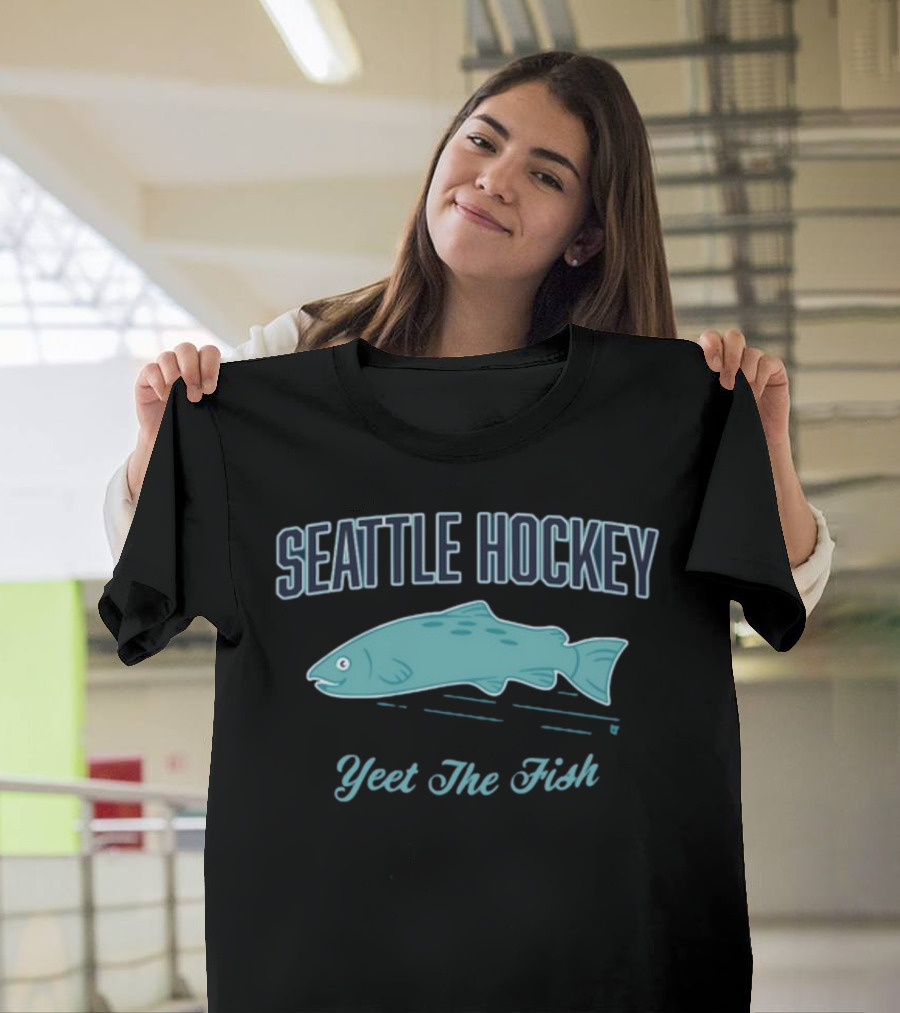 Seattle Hockey Yeet The Fish Fish-Tossing Humor T-Shirt