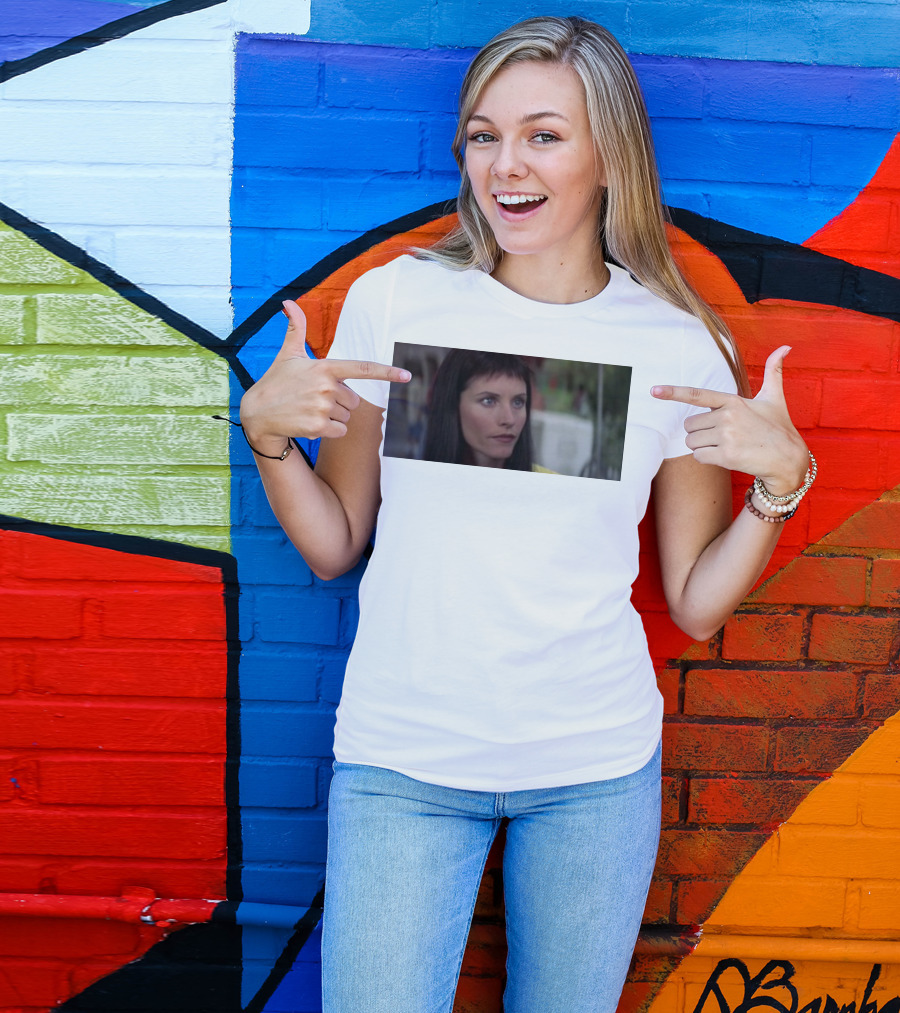 Courteney Cox Scream Movie Character House Party Scene T-Shirt