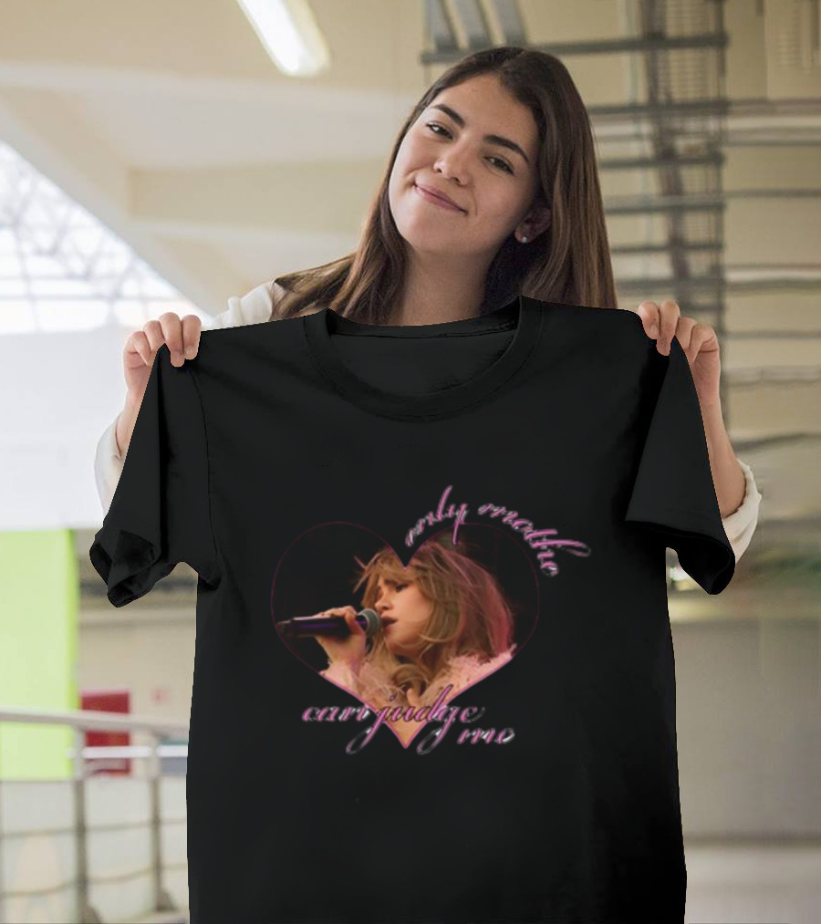 Sukiwaterhouse Only Mother Can Judge Me Heart Singer Microphone T-Shirt