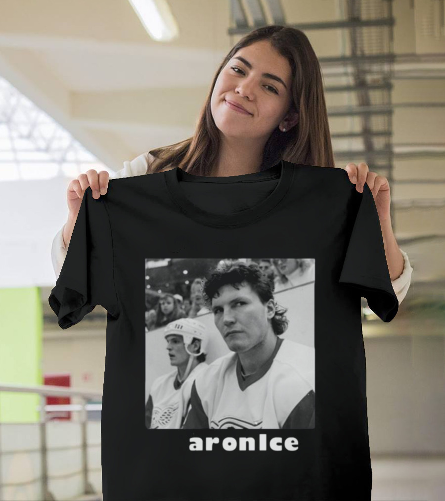 Bob Probert War On Ice Hockey Legend In Action T-Shirt