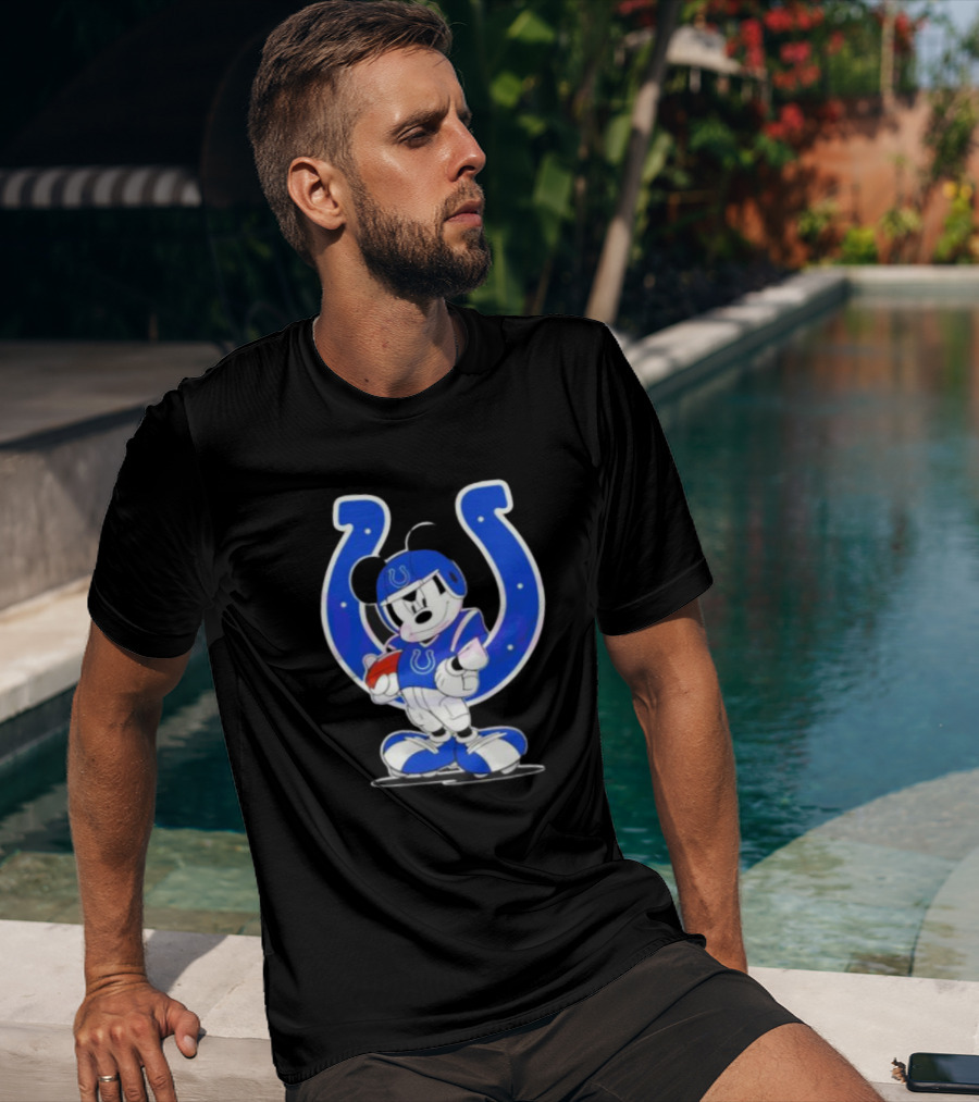 Indianapolis Colts NFL Mickey Mouse In Football Gear With Horseshoe T-Shirt