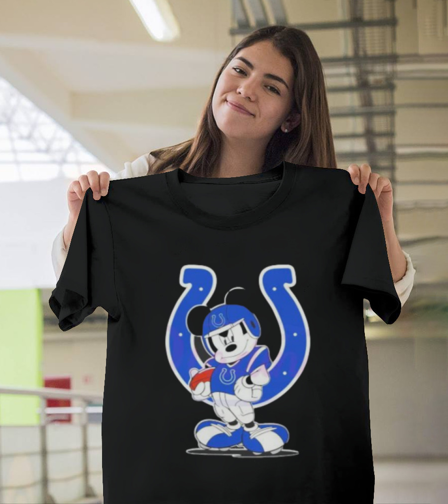 Indianapolis Colts NFL Mickey Mouse In Football Gear With Horseshoe T-Shirt