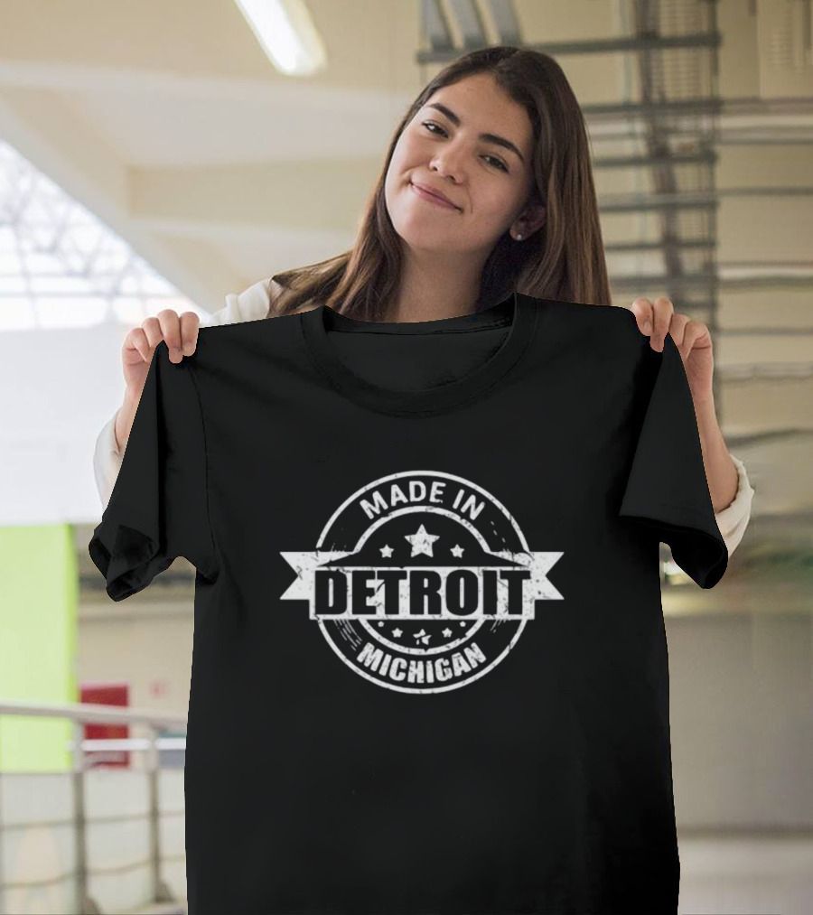 Made In Detroit Michigan Circle Stamp With Stars And Banner T-Shirt