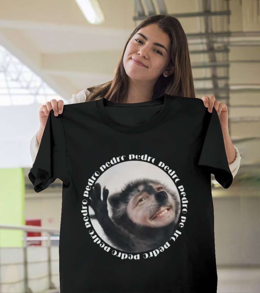 Theironycloset Pedro Raccoon Face Circle T-Shirt