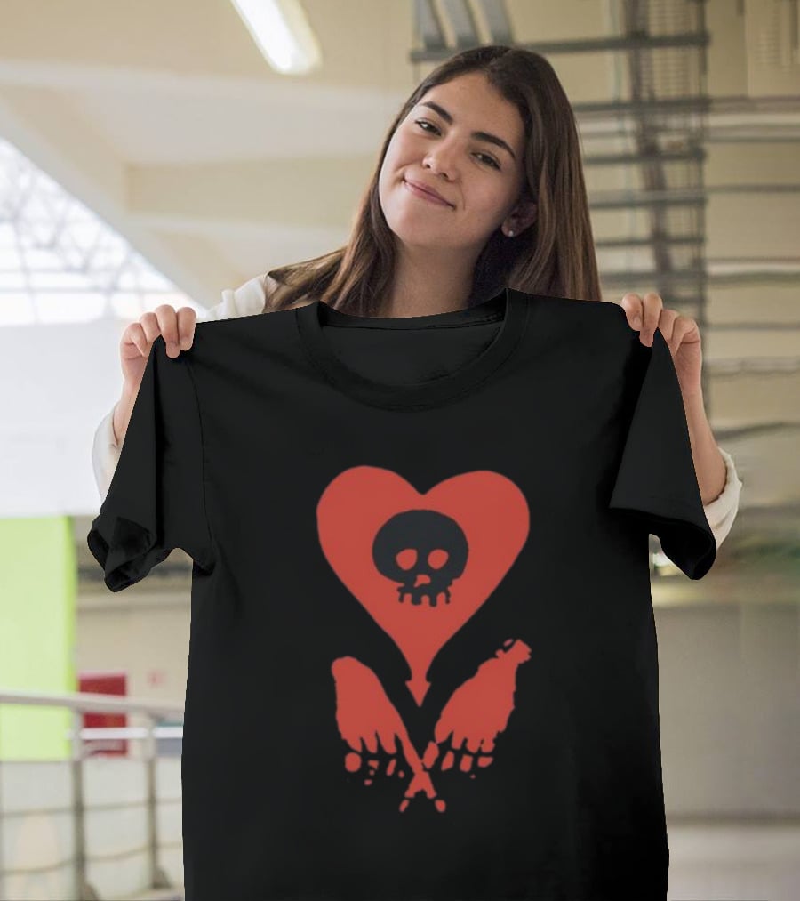 Alkalinetrio Fingers Crossed Red Heart Skull And Bones T-Shirt