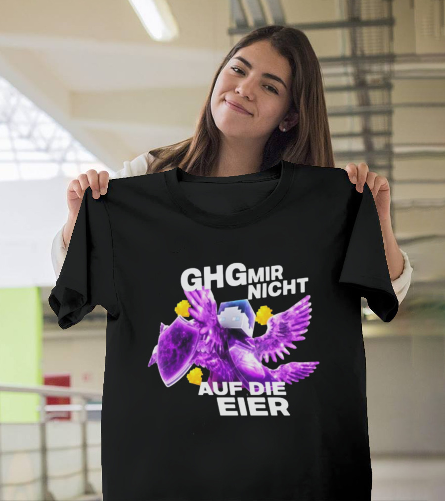 GHG Mir Nicht Auf Die Eier Minecraft Bird Shield Purple T-Shirt