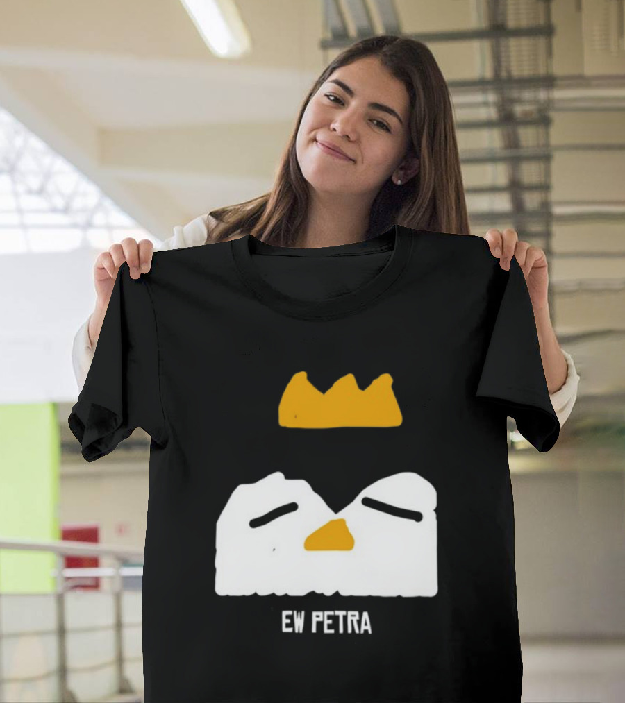 Ew Petra Gurin Clips Iconic T-Shirt