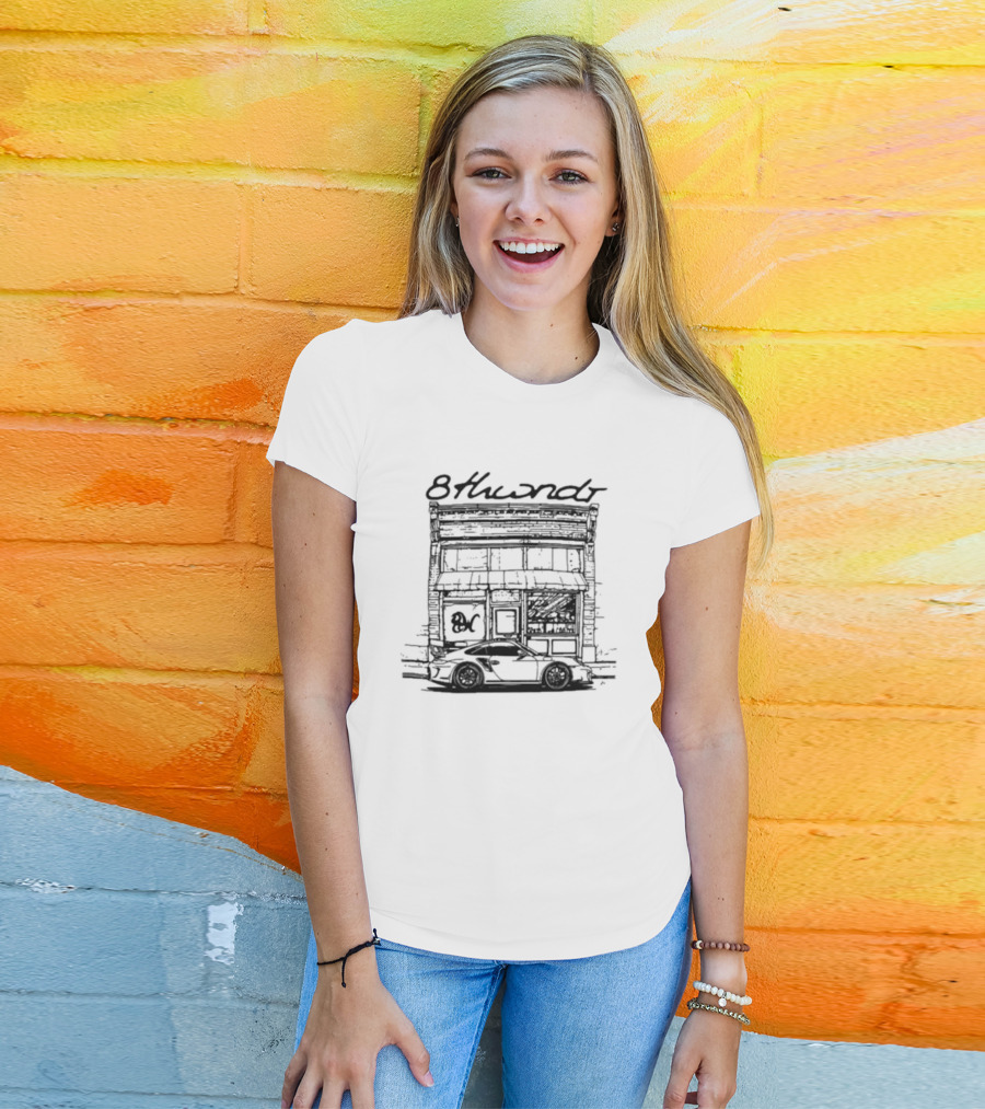 8thwndr Cafe Classic Car T-Shirt