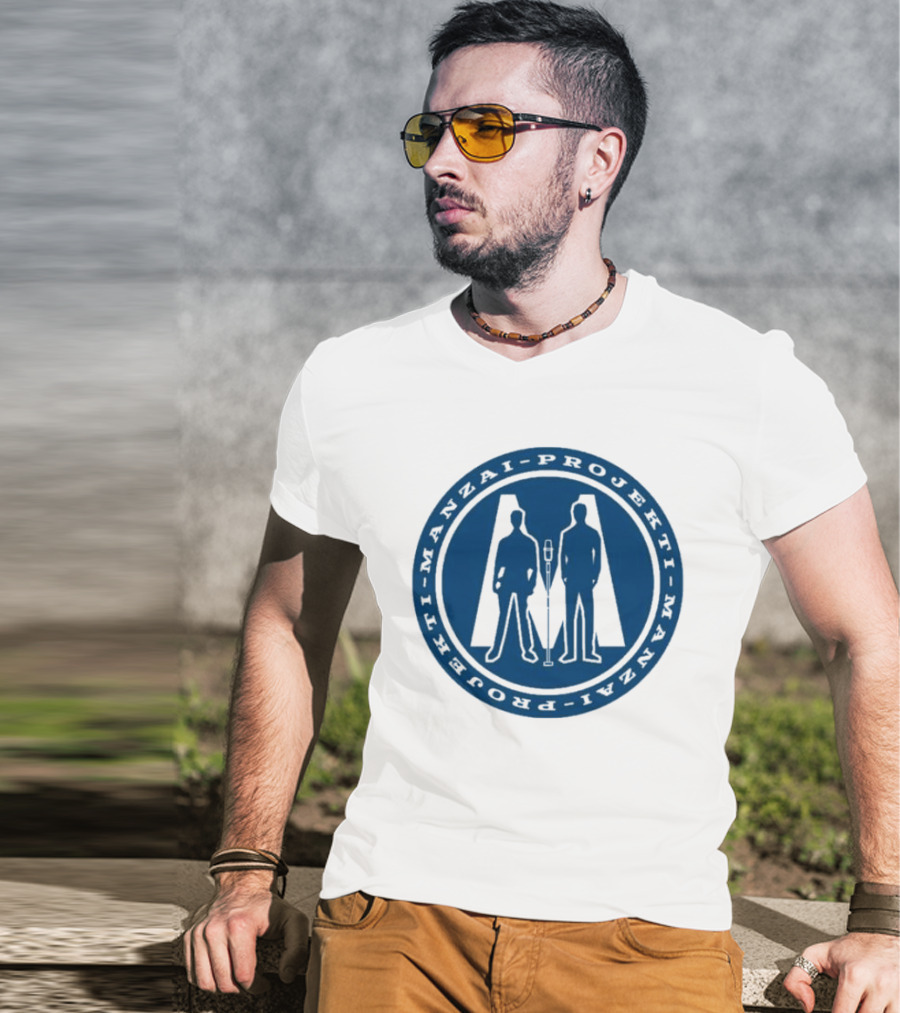 Manzai Projekti Circle Logo With Silhouetted Figures T-Shirt