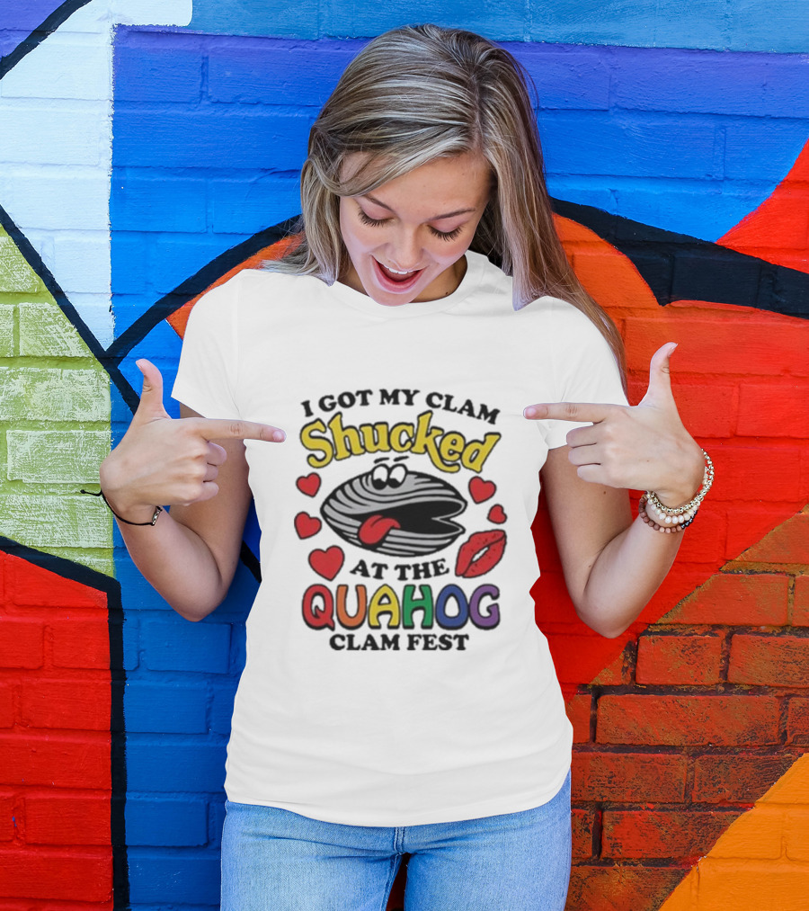 I Got My Clam Shucked At The Quahog Clam Fest Hearts And Lips T-Shirt