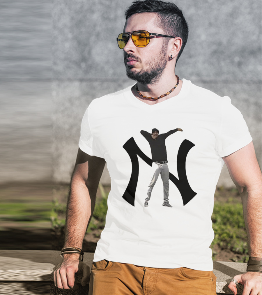 Aaron Boone New York Yankees Dab Pose T-Shirt