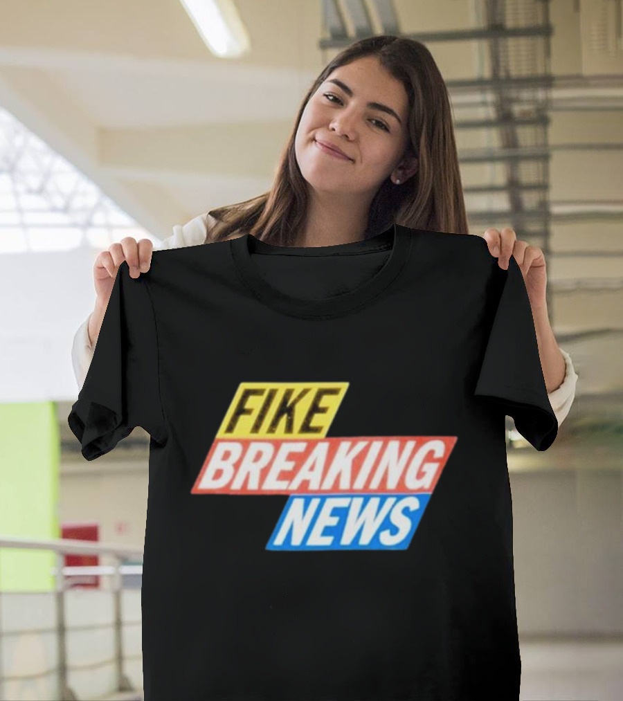 FIKE BREAKING NEWS Dominic Fike 03 T-Shirt