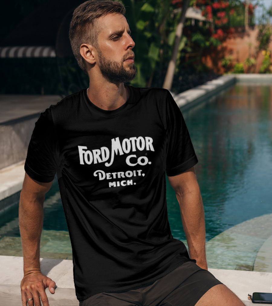 Ford Motor Co Vintage Detroit Mich T-Shirt