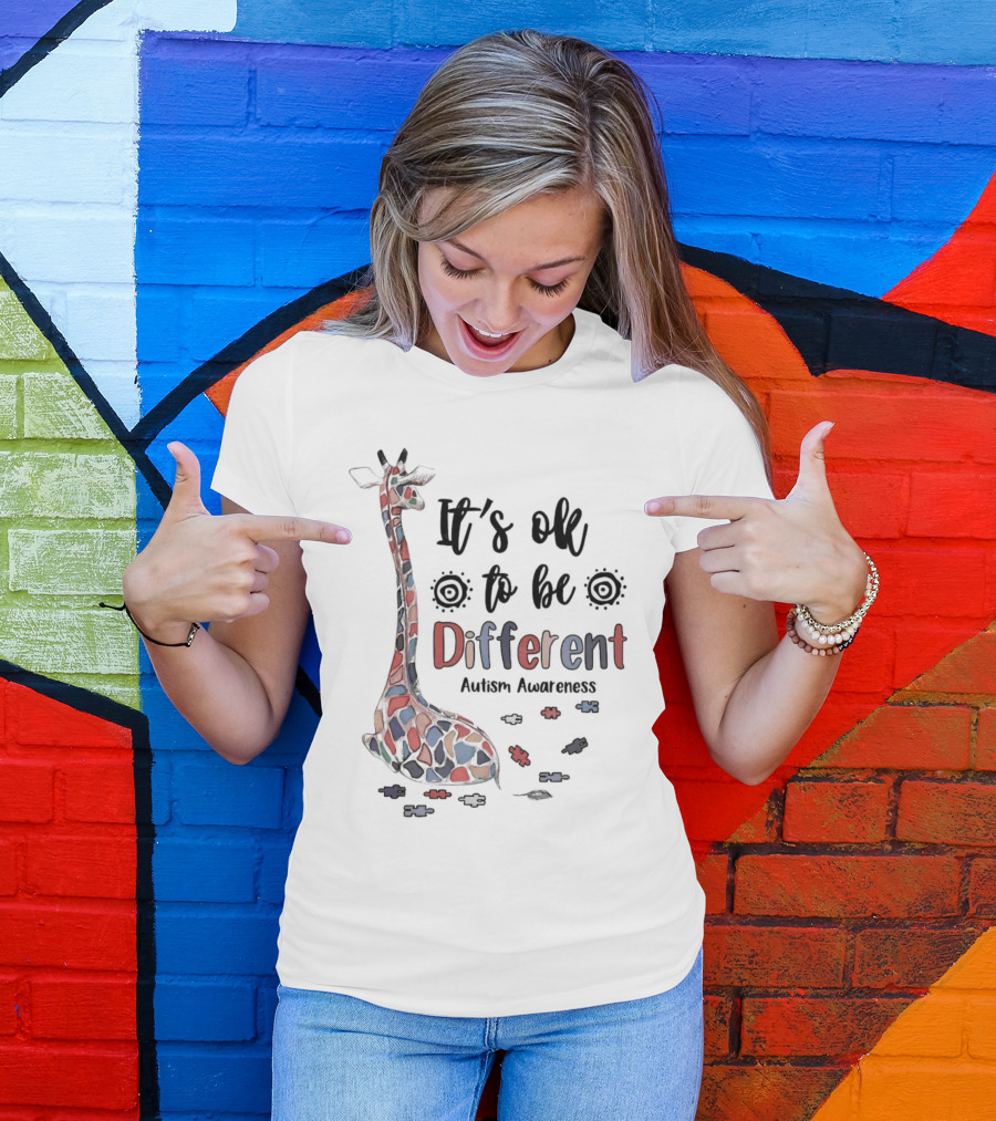 It's Ok To Be Different Giraffe Autism Awareness T-Shirt