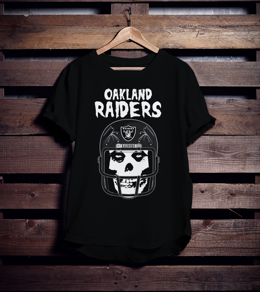 Oakland Raiders Skull Helmet T-Shirt