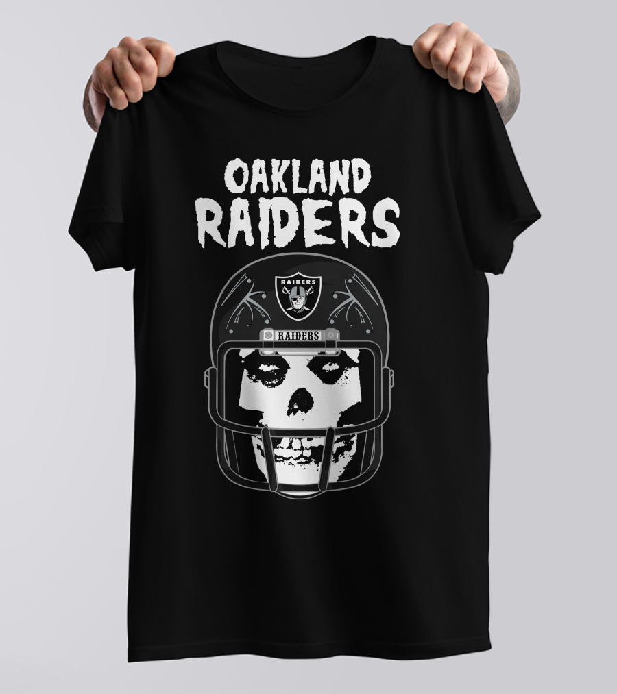 Oakland Raiders Skull Helmet T-Shirt