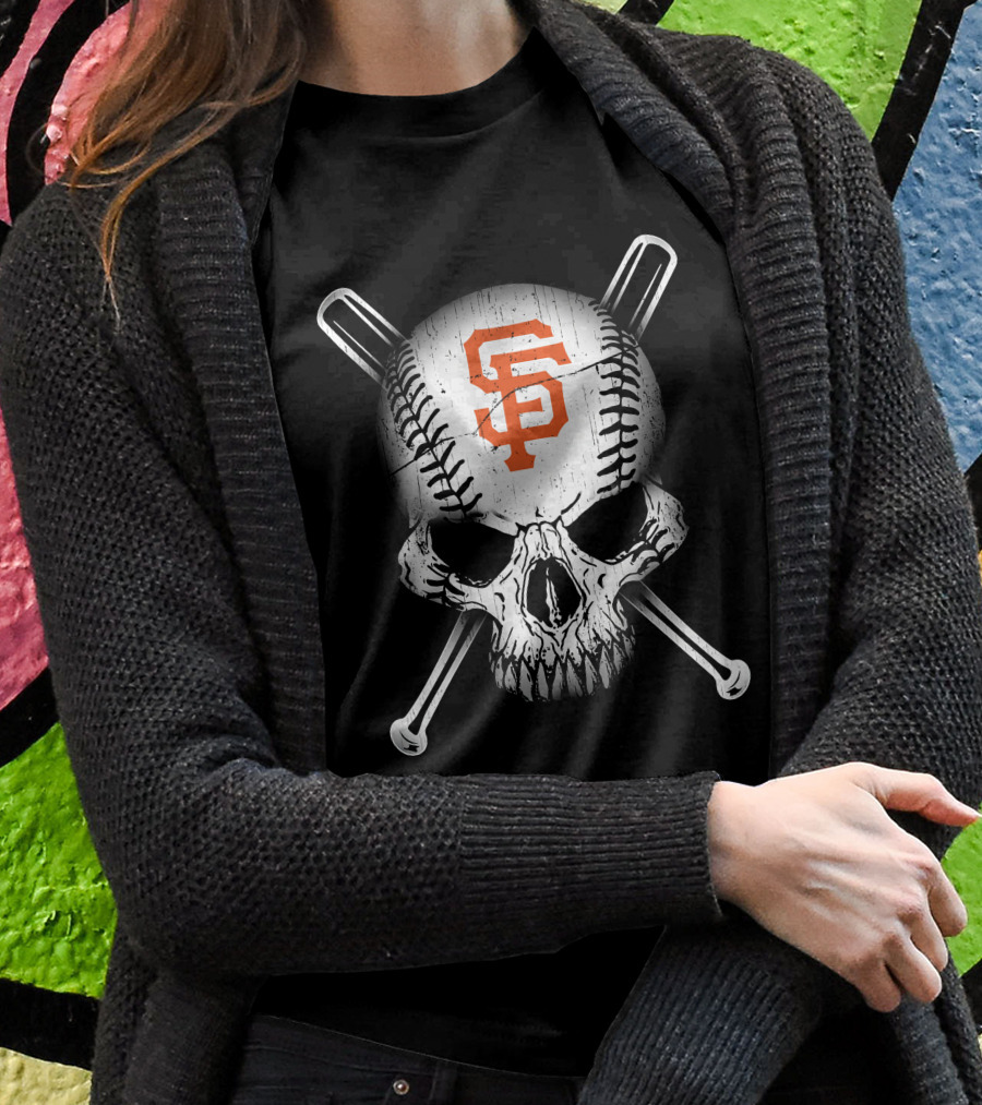 San Francisco Giants Skull Crossbones Baseball T-Shirt