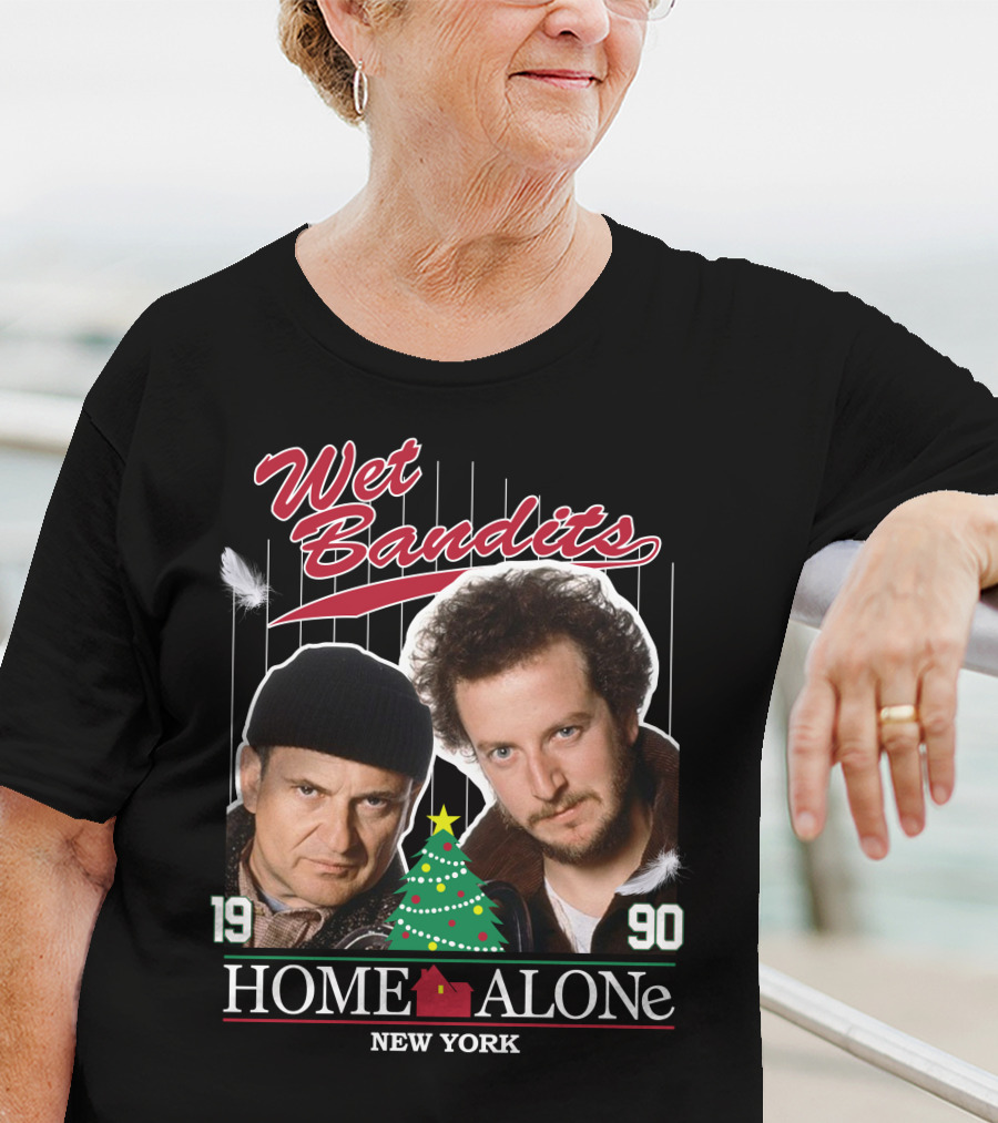 Wet Bandits Home Alone New York 1990 T-Shirt
