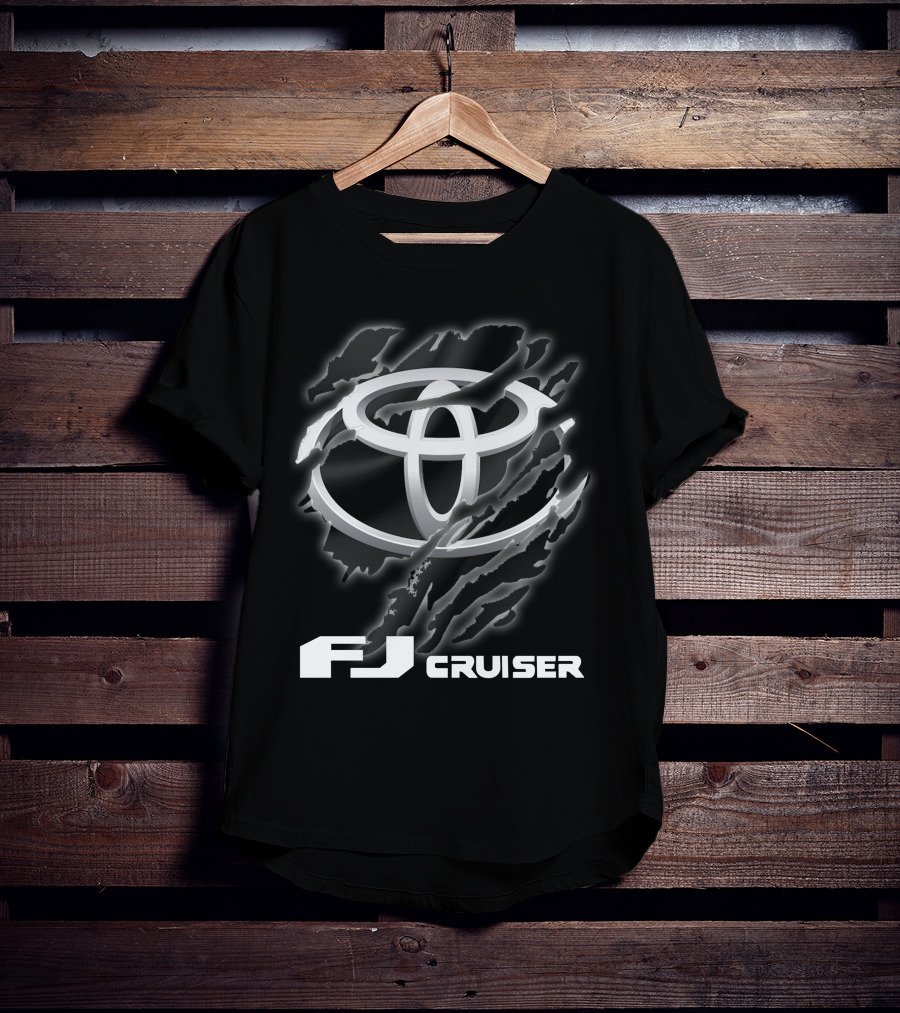 Fj Cruiser 01 Toyota Logo Claw Marks T-Shirt