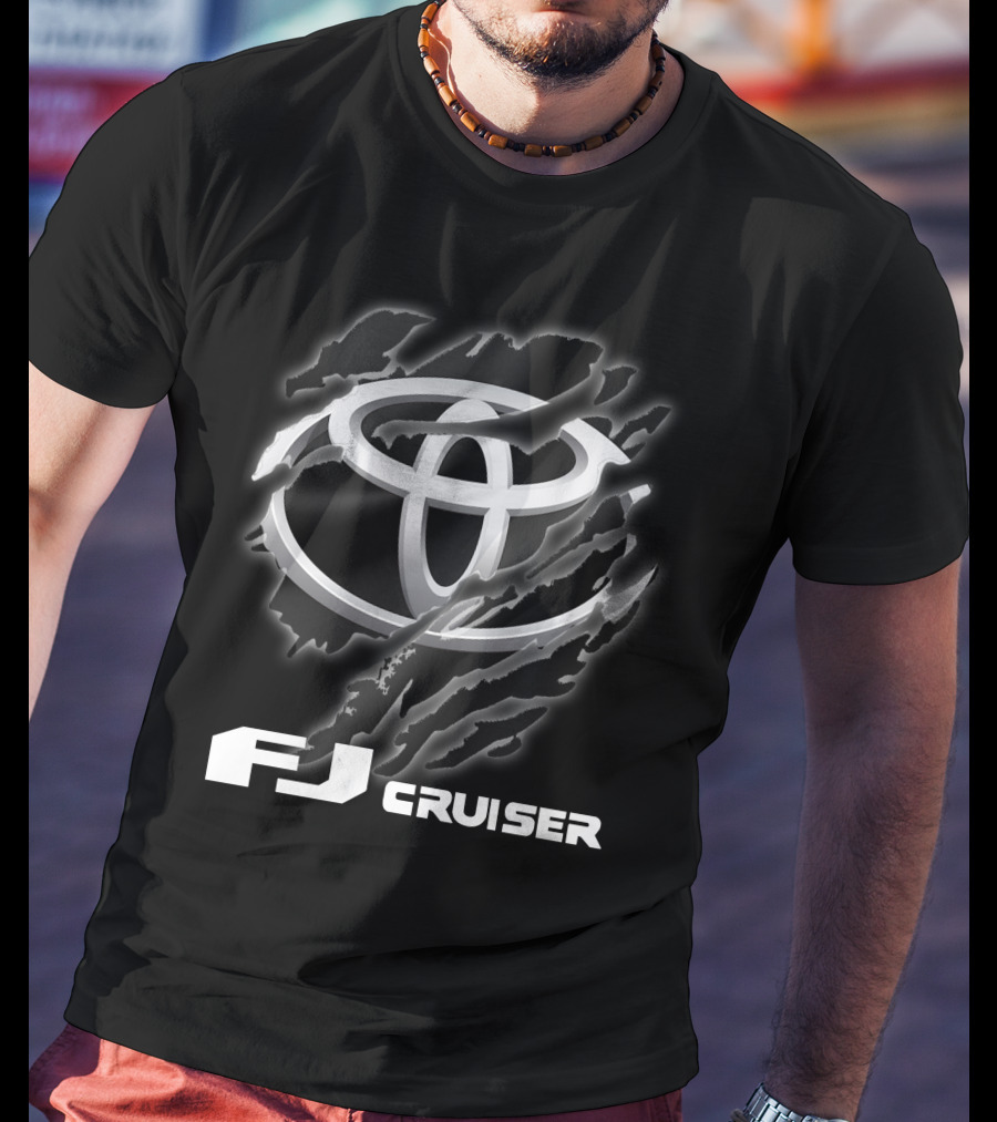 Fj Cruiser 01 Toyota Logo Claw Marks T-Shirt