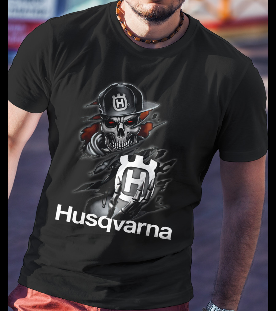 Husqvarna Skull With Cap And Logo T-Shirt