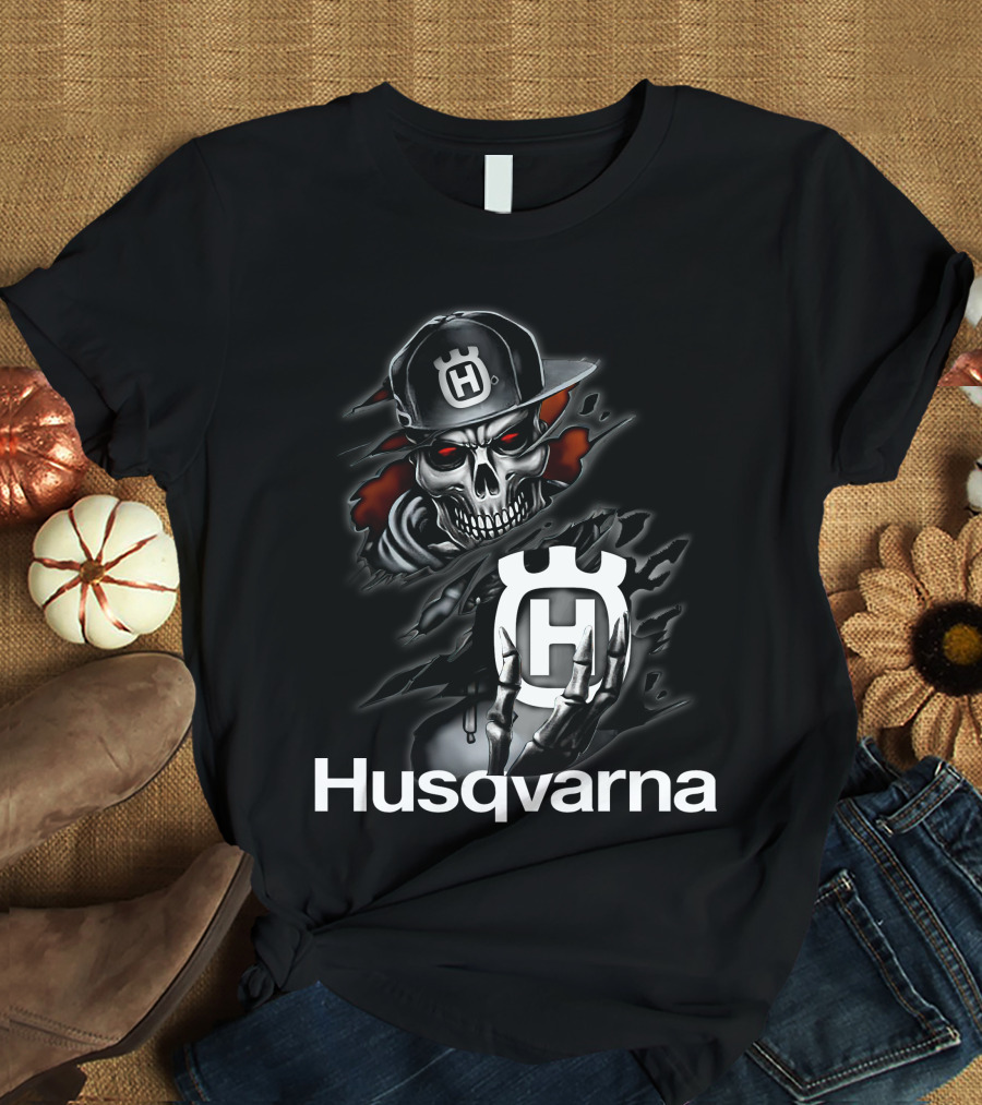 Husqvarna Skull With Cap And Logo T-Shirt