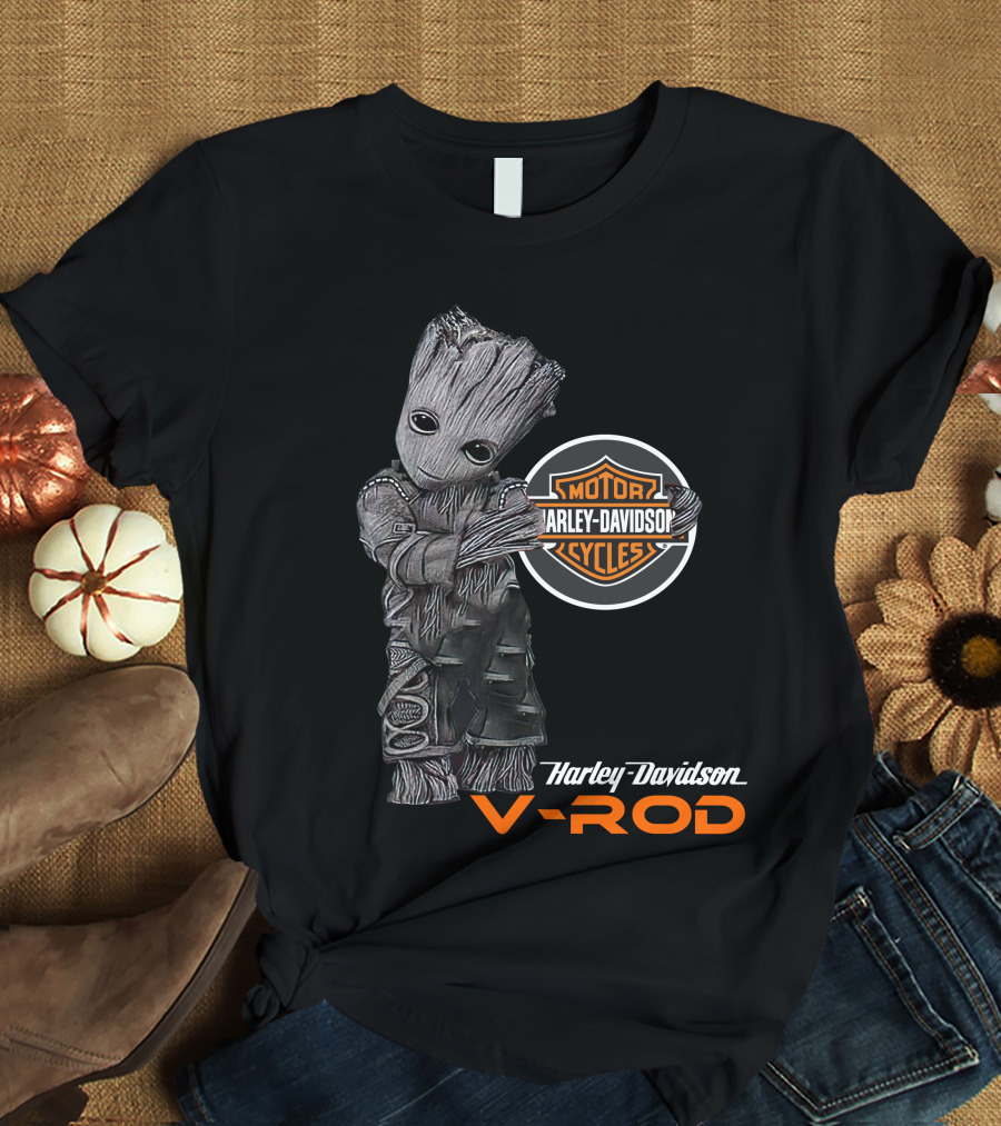 Groot Harley Davidson V-Rod Motor Cycles T-Shirt
