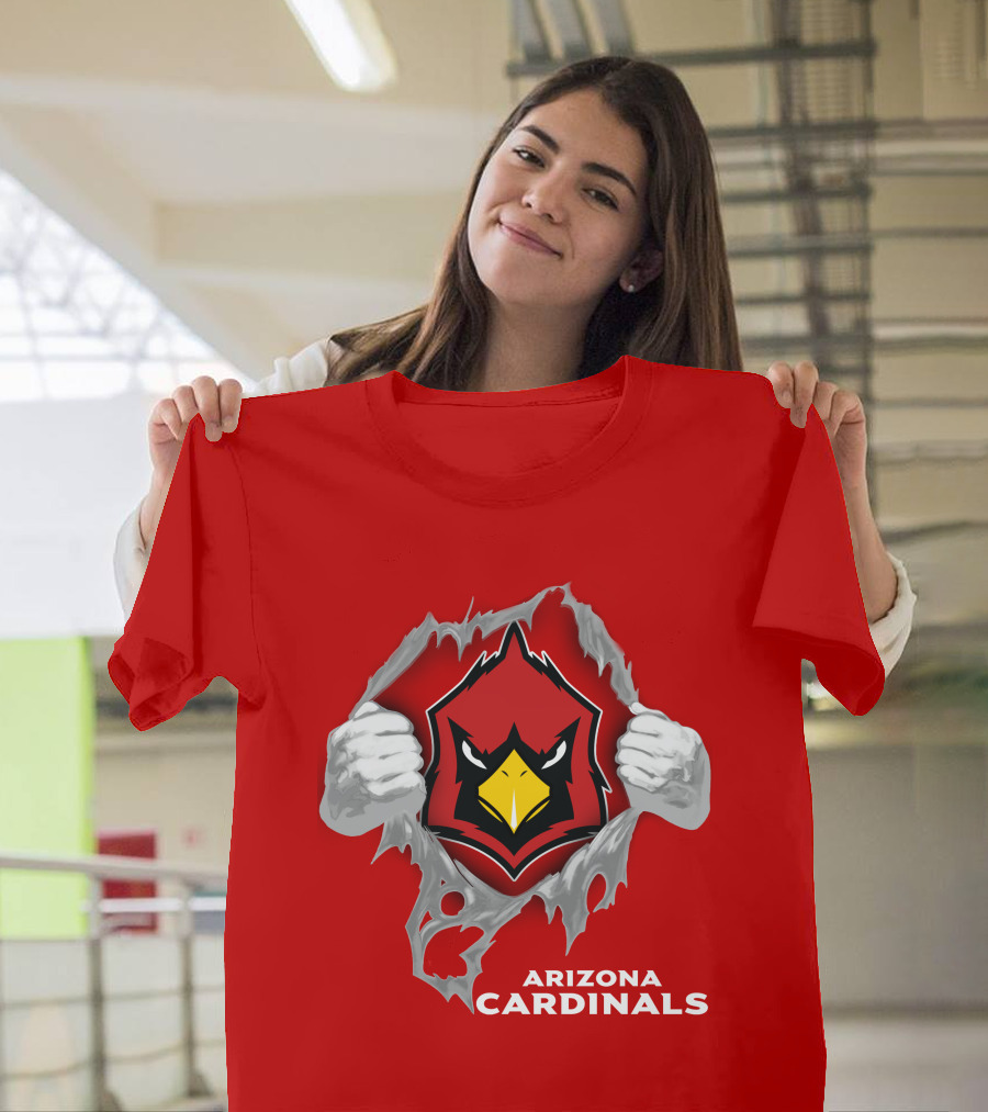 Arizona Cardinals Fierce Mascot Display With 06 Football Spirit T-Shirt