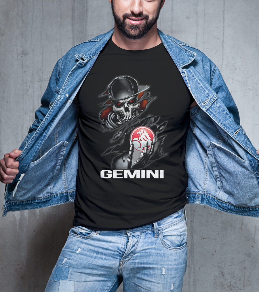 Gemini Skull Holding Red Holden Lion T-Shirt