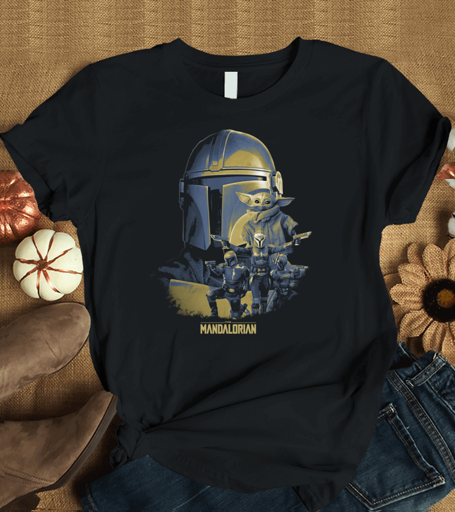 Mandalorian Manda6 Grogu Helmet Star Wars Characters T-Shirt