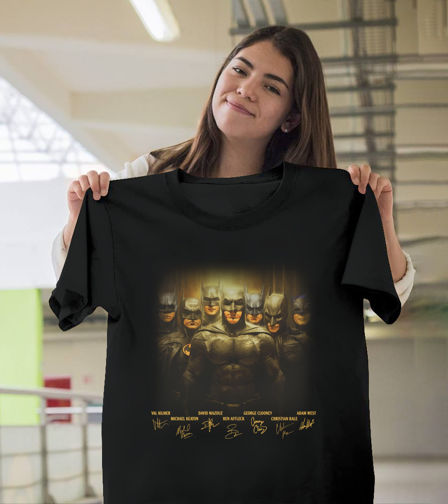 Batma Val Kilmer Michael Keaton David Mazouz Ben Affleck George Clooney Christian Bale Adam West T-Shirt