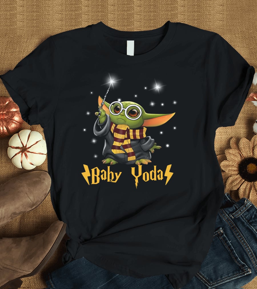 Baby Yoda 23 Magic Wizard Scarf T-Shirt