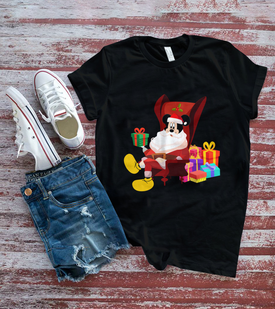 MK Santa Christmas Mickey Mouse With Gifts Iconic Disney Holiday T-Shirt