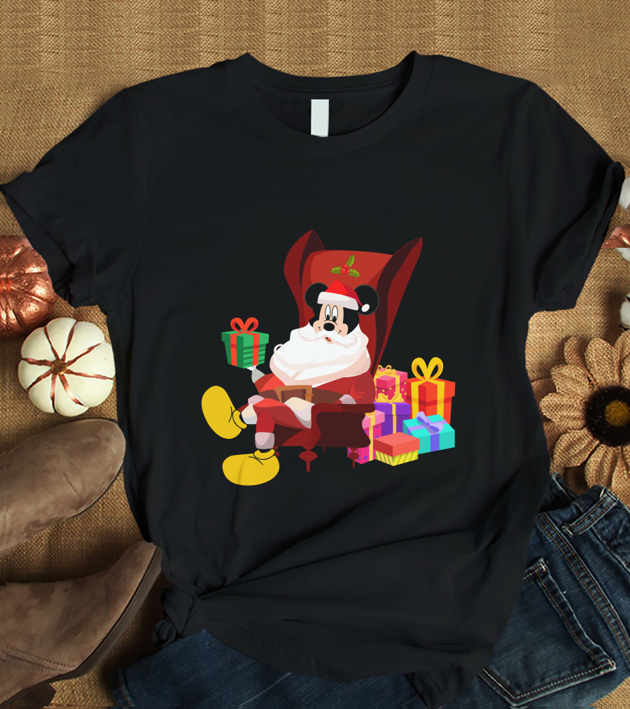 MK Santa Christmas Mickey Mouse With Gifts Iconic Disney Holiday T-Shirt