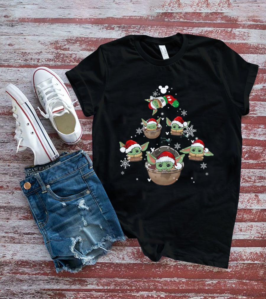 BYD Christmas Baby Yoda Holiday Tree With Santa Hats T-Shirt