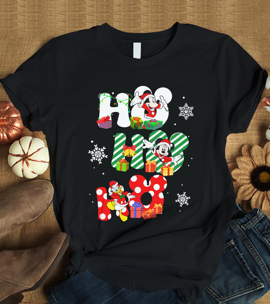 Mickey Mouse And Donald Duck Ho Ho Ho Christmas Snowflakes And Presents T-Shirt