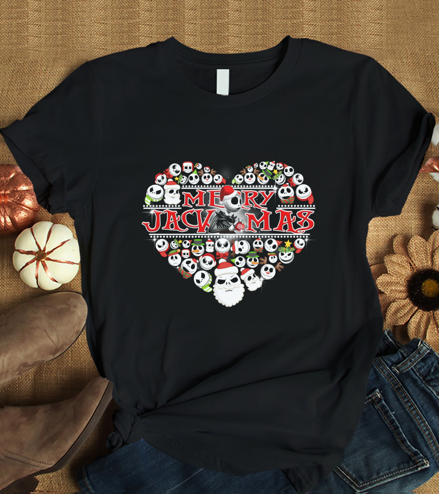 Merry Jackmas Heart Design With Santa Hats And Skulls T-Shirt