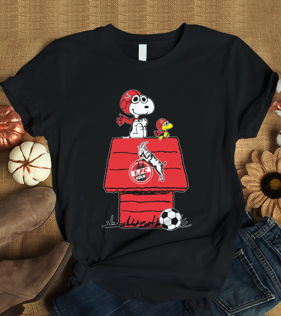 1. FC Köln Snoopy Woodhouse Soccer Scene T-Shirt