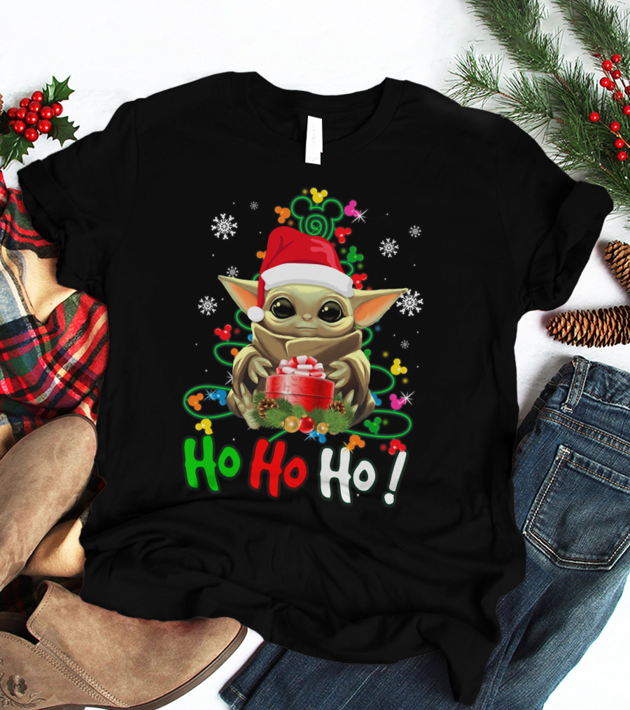 Ho Ho Ho Baby Yoda Christmas Santa Hat Gift Snowflakes T-Shirt