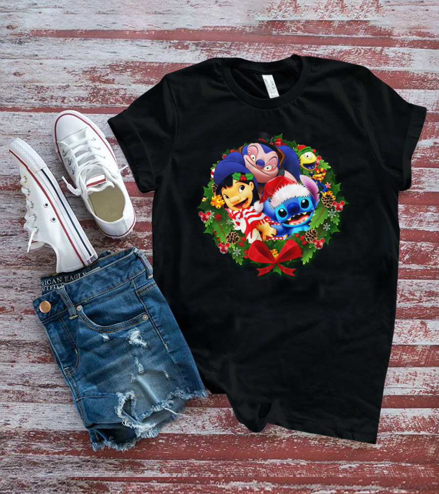 ST&FRIENDS Christmas Lilo And Stitch Holiday Wreath T-Shirt
